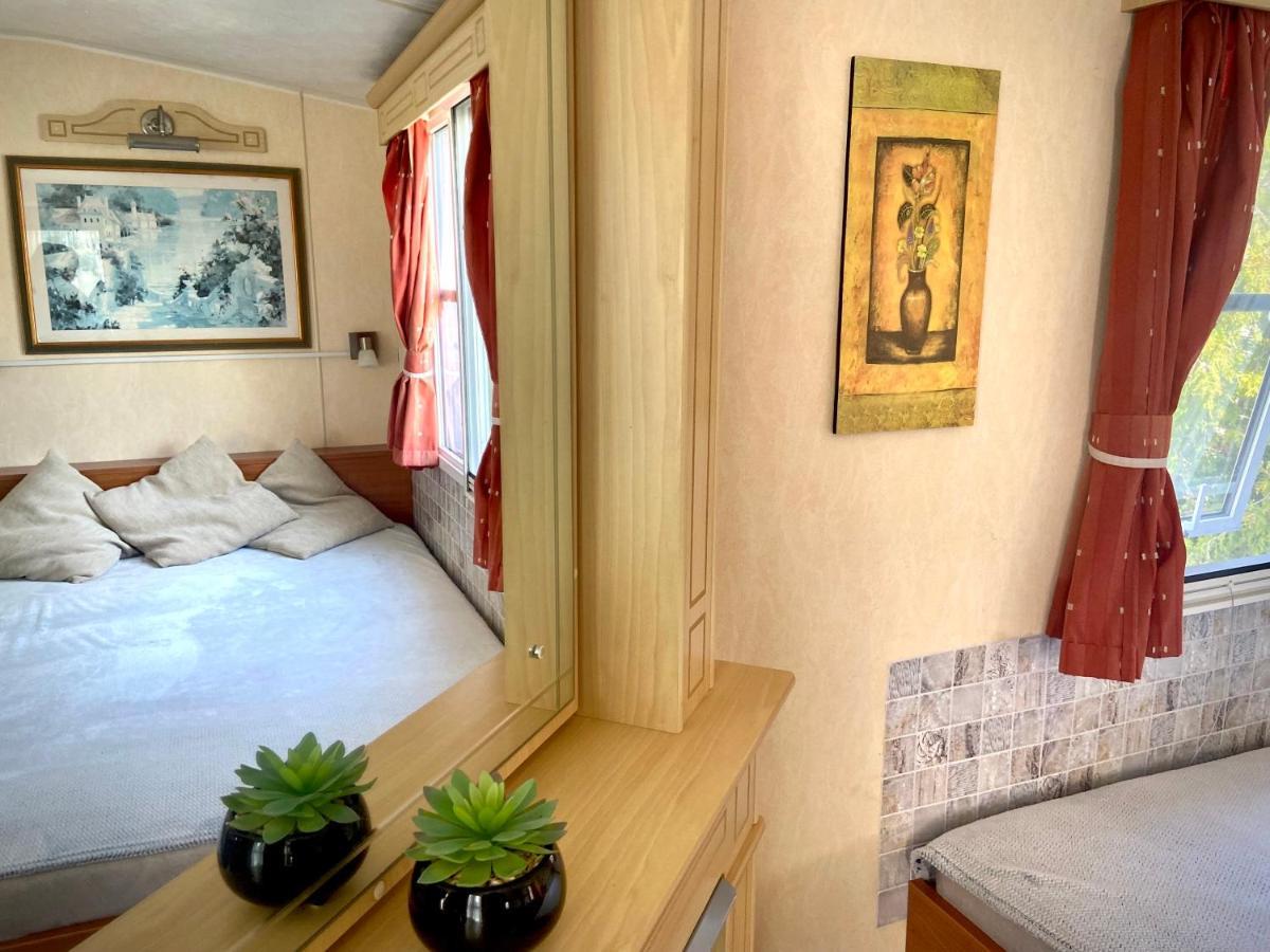 Kisvakond Vendeghaz Daire Jeno Dış mekan fotoğraf